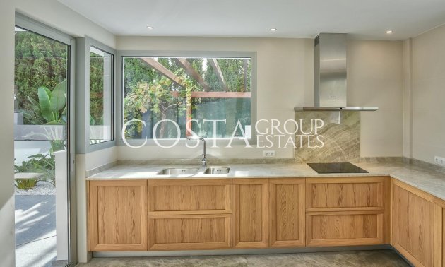 Resale - Villa -
Calpe - la Canuta