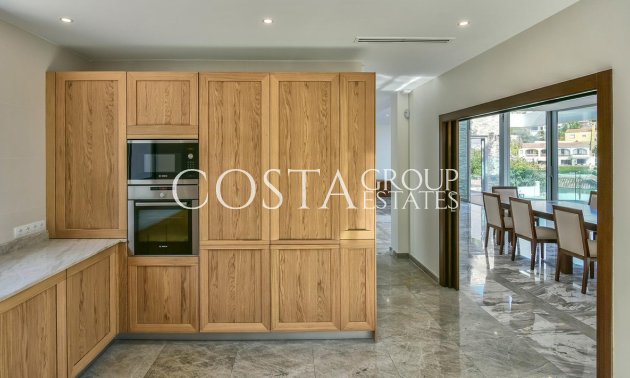 Resale - Villa -
Calpe - la Canuta