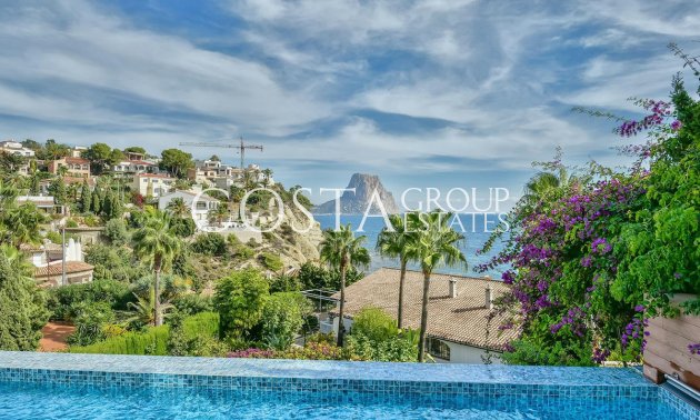 Resale - Villa -
Calpe - la Canuta