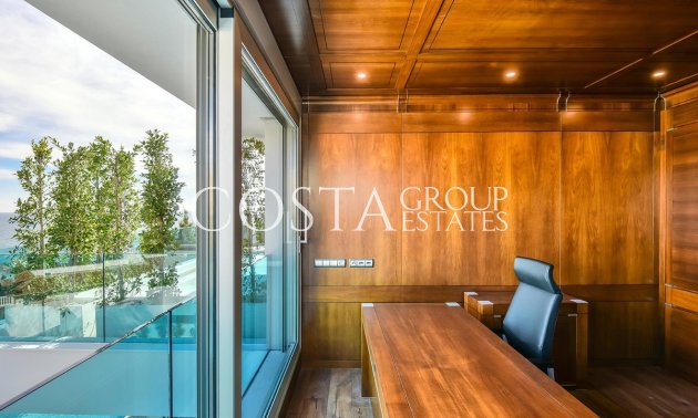 Resale - Villa -
Calpe - la Canuta