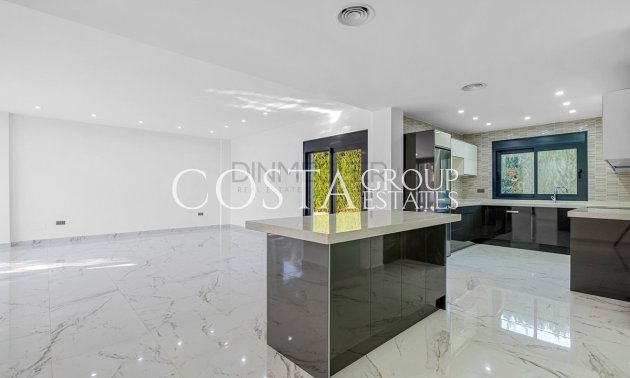 Herverkoop - Villa -
Orihuela Costa - Campoamor