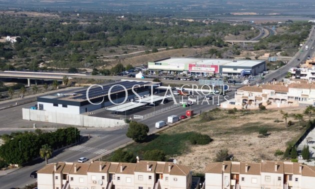 Herverkoop - Villa -
Orihuela Costa - Los Altos