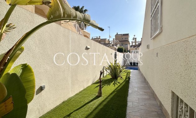 Herverkoop - Villa -
Orihuela Costa - Los Altos