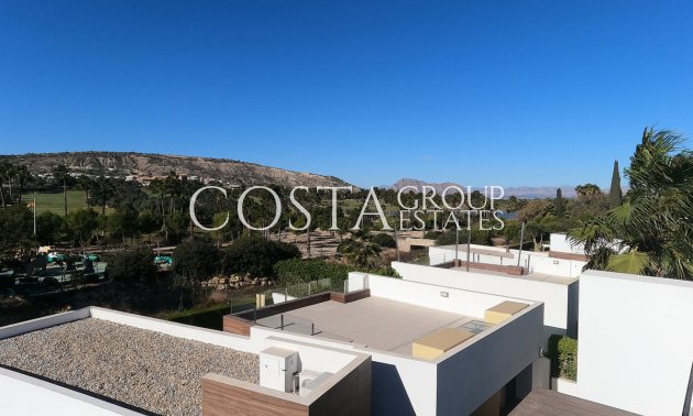 Resale - Villa -
Algorfa - La Finca Golf