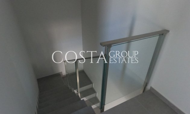 Resale - Villa -
Algorfa - La Finca Golf