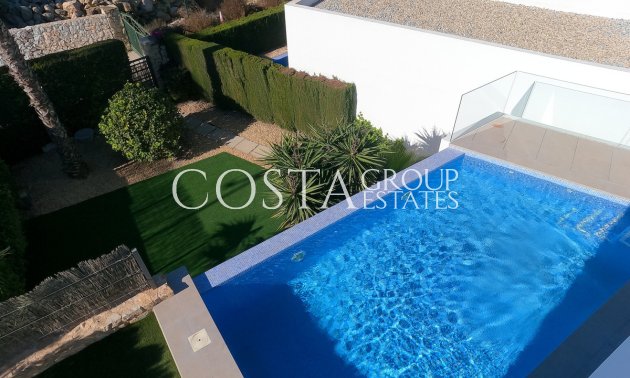 Resale - Villa -
Algorfa - La Finca Golf