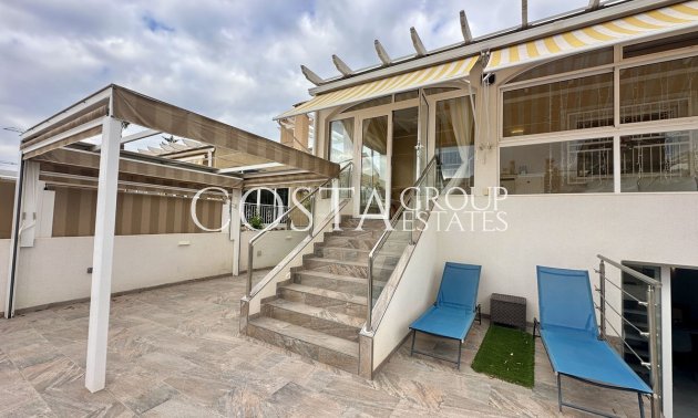 Revente - Villa -
Torrevieja