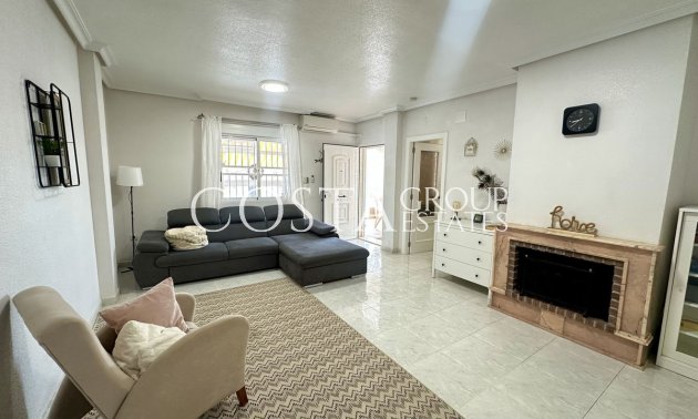 Revente - Villa -
Torrevieja