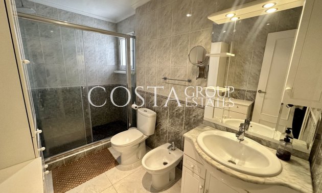 Revente - Villa -
Torrevieja