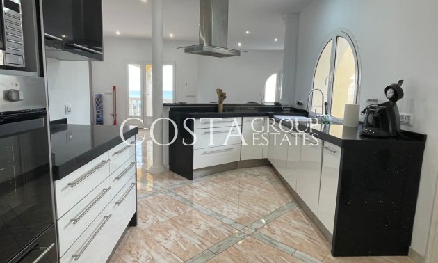 Odsprzedaż - Willa -
Calpe - Calpe Centro