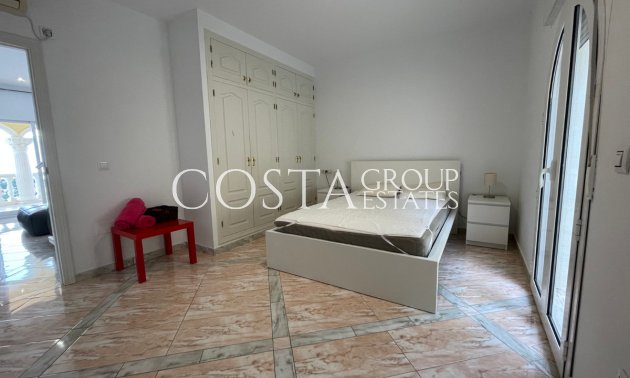 Odsprzedaż - Willa -
Calpe - Calpe Centro