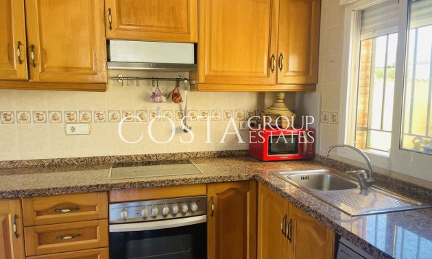 Herverkoop - Villa -
Orihuela Costa - Villamartin