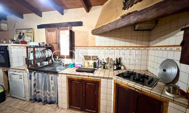 Herverkoop - Villa -
Pinoso - Pinoso Centro