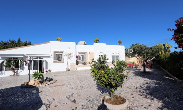 Herverkoop - Villa -
Rojales - Ciudad Quesada