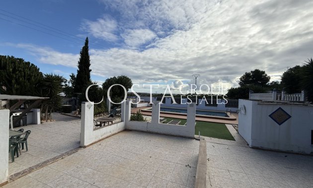 Revente - Villa -
Pilar de la Horadada - Pinar de Campoverde