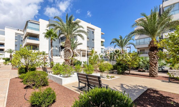 Wiederverkauf - Apartments -
Orihuela Costa - Villamartin