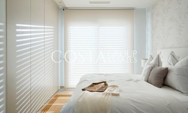 Revente - Villa -
Orihuela Costa - Las Colinas Golf