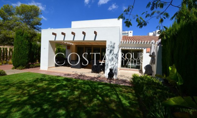 Revente - Villa -
Orihuela Costa - Las Colinas Golf