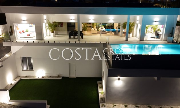 Revente - Villa -
San Fulgencio - La Marina