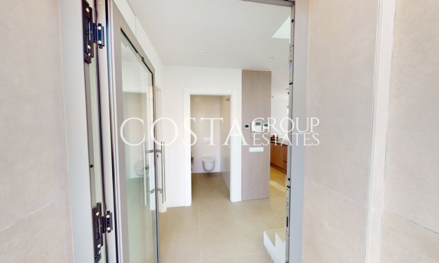 Revente - Villa -
Orihuela Costa - Las Colinas Golf