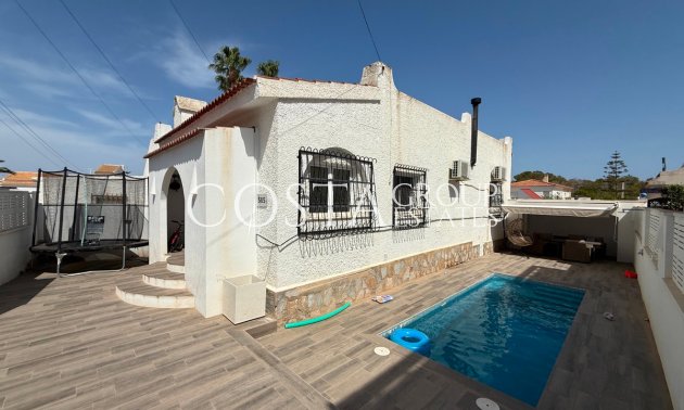 Wiederverkauf - Villa -
Orihuela Costa - Villamartin