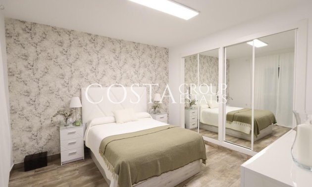 Wiederverkauf - Villa -
San Miguel de Salinas - San Miguel de Salinas Centro