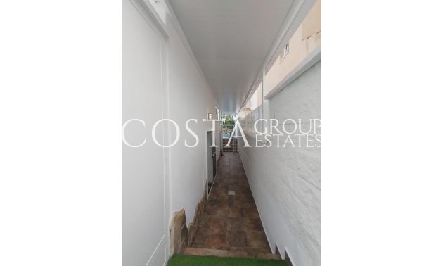 Wiederverkauf - Villa -
San Miguel de Salinas - San Miguel de Salinas Centro