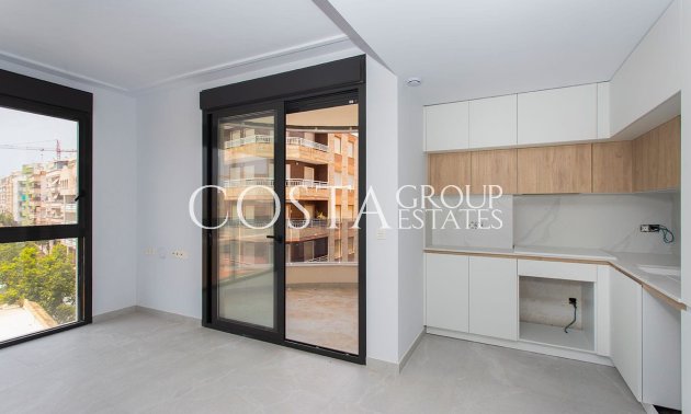 Herverkoop - Apartments -
Torrevieja - Playa del Cura