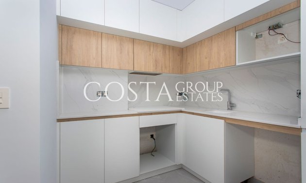 Herverkoop - Apartments -
Torrevieja - Playa del Cura