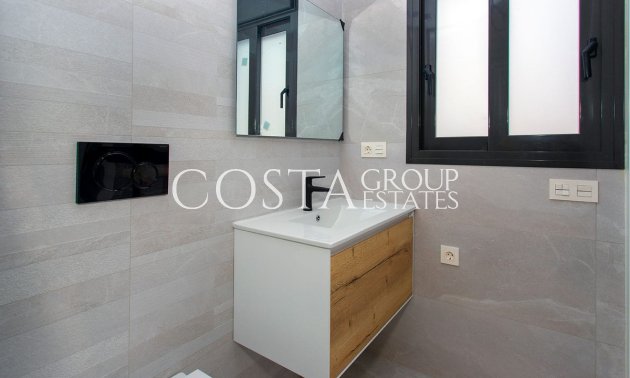 Herverkoop - Apartments -
Torrevieja - Playa del Cura