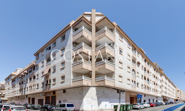 Odsprzedaż - Apartments -
Torrevieja - Playa del Cura