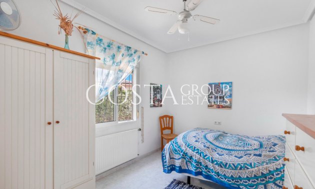 Herverkoop - Villa -
San Fulgencio - La Marina