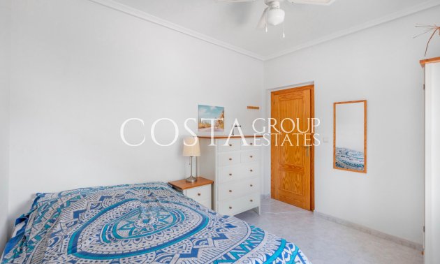 Herverkoop - Villa -
San Fulgencio - La Marina