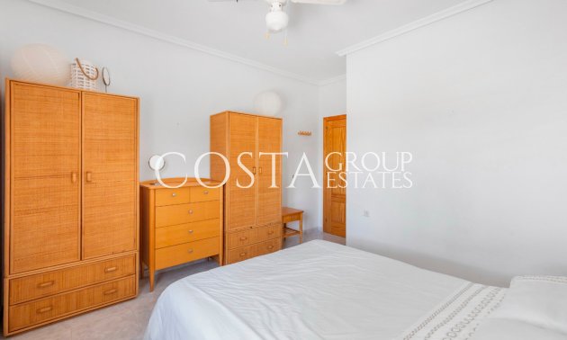 Herverkoop - Villa -
San Fulgencio - La Marina