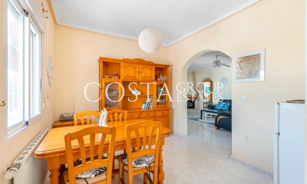 Herverkoop - Villa -
San Fulgencio - La Marina