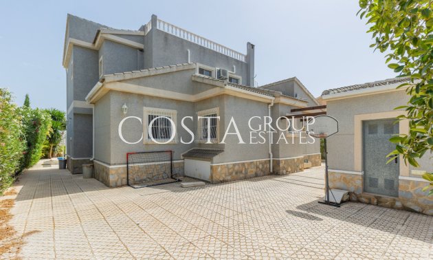 Herverkoop - Villa -
San Fulgencio - La Marina