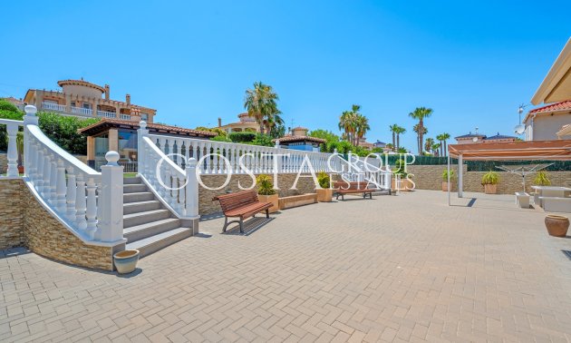 Odsprzedaż - Willa -
Algorfa