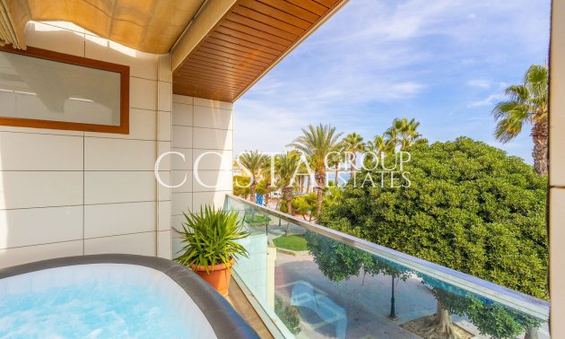 Herverkoop - Villa -
Los Alcazares - Los Alcazares Centro