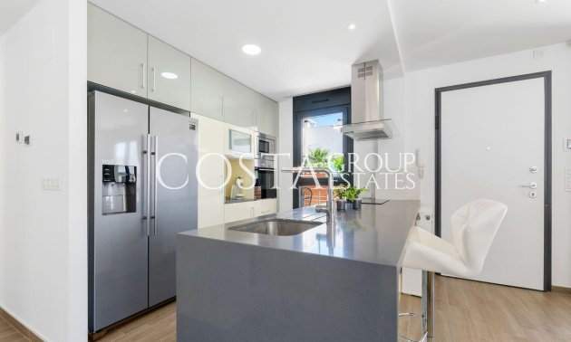 Odsprzedaż - Willa -
Torrevieja