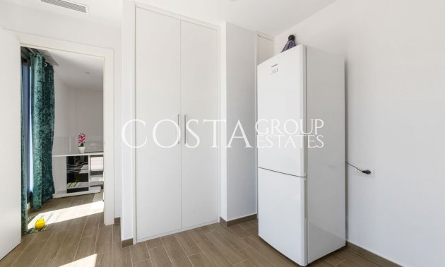 Odsprzedaż - Willa -
Torrevieja