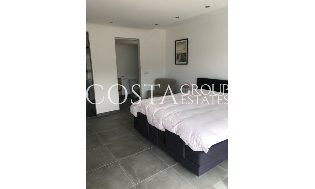 Revente - Villa -
Pinoso - Pinoso Centro