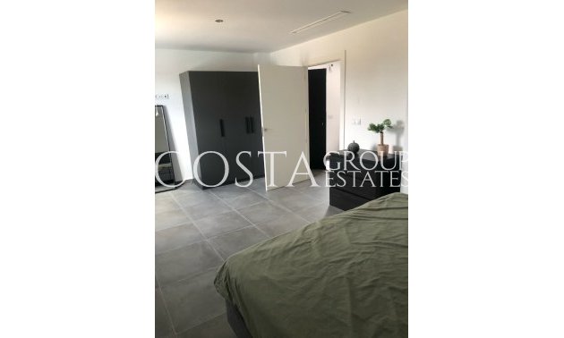 Revente - Villa -
Pinoso - Pinoso Centro