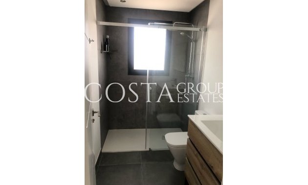 Revente - Villa -
Pinoso - Pinoso Centro