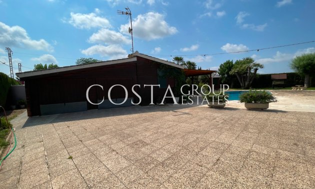 Resale - Villa -
San Fulgencio - La Marina