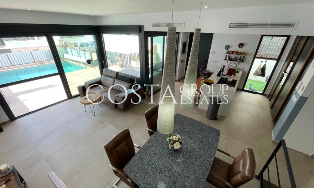 Revente - Villa -
Dolores - Dolores Centro