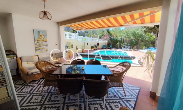 Wiederverkauf - Villa -
San Miguel de Salinas - San Miguel de Salinas Centro