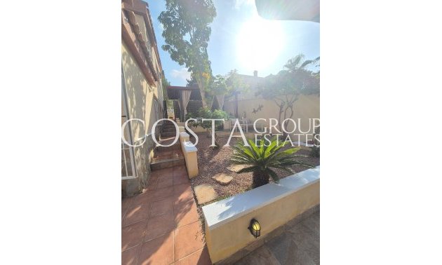 Wiederverkauf - Villa -
San Miguel de Salinas - San Miguel de Salinas Centro