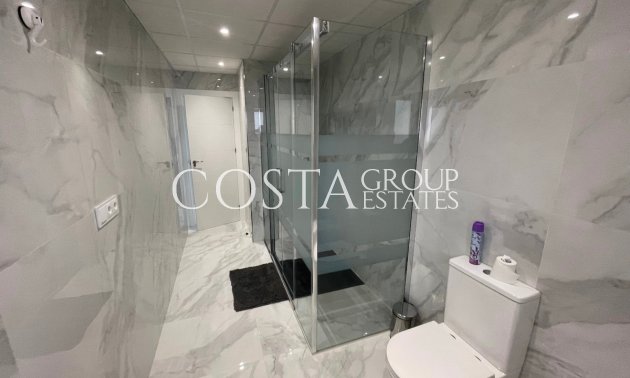 Resale - Villa -
Torrevieja - La Mata