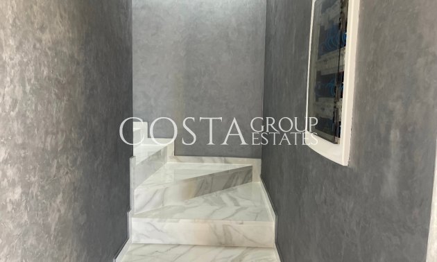 Resale - Villa -
Torrevieja - La Mata