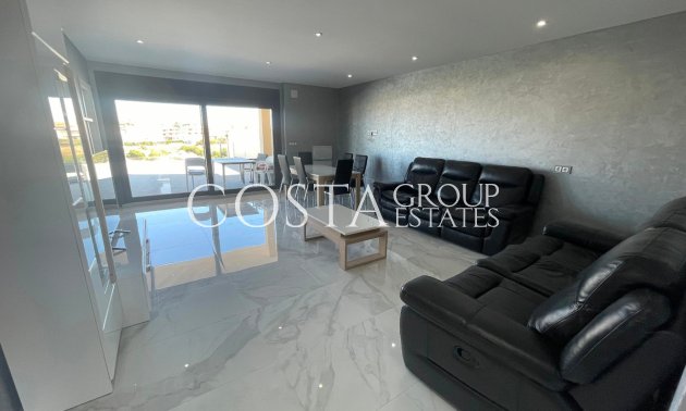 Resale - Villa -
Torrevieja - La Mata